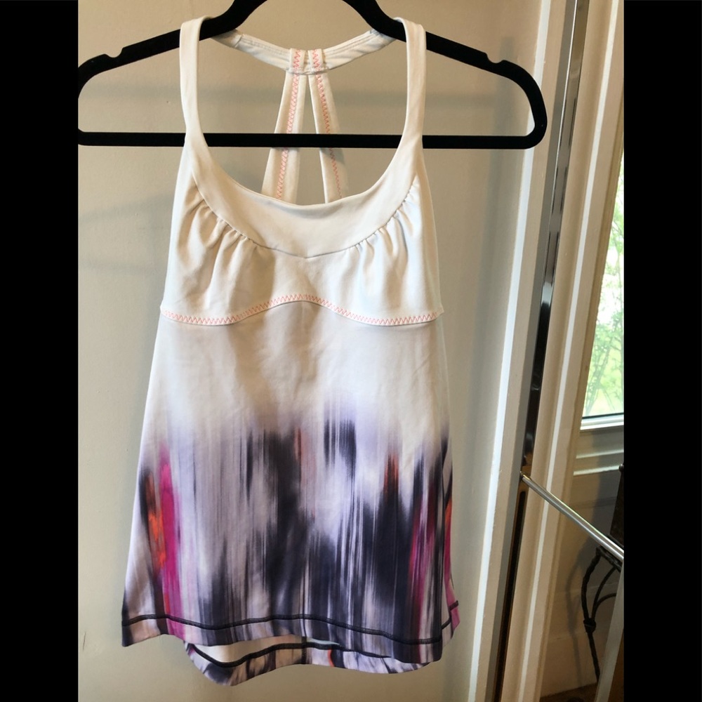 Lululemon tank top with built-in bra - Size 12